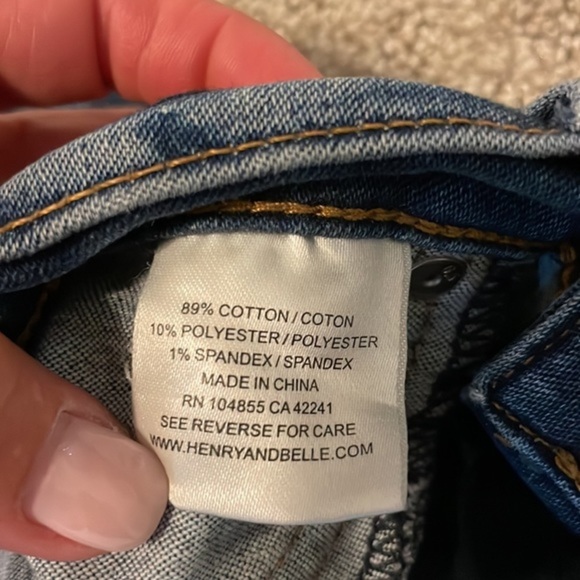 Henry & Belle Distressed Medium Denim Wash Cuffed Jeans - Picture 7 of 8